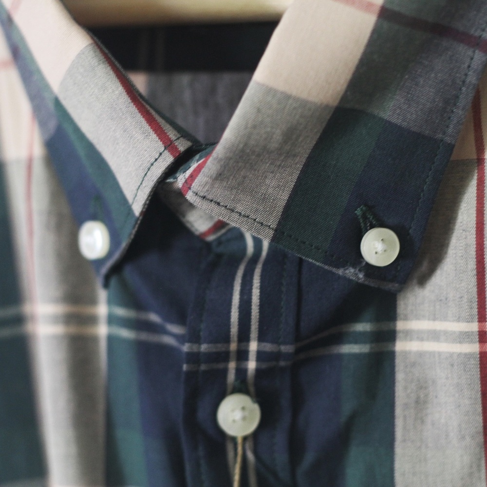 Barbour Men's Long-Sleeve Tan & Green Plaid Land Rover Button Down Shirt